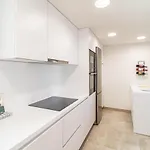 Inf26h- Comfortable And Spacious Apartment