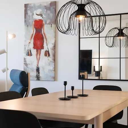 Apartment Inf26h- Comfortable And Spacious