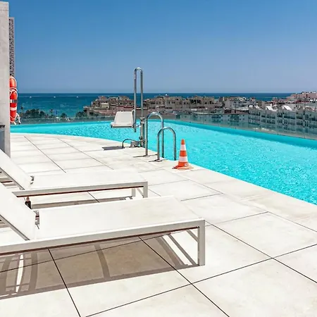 Inf26h- Comfortable And Spacious Естепона