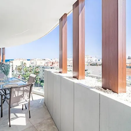 Inf26h- Comfortable And Spacious Apartment