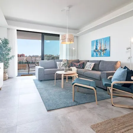 Апартаменты Inf26h- Comfortable And Spacious *