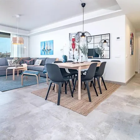 Inf26h- Comfortable And Spacious Apartment