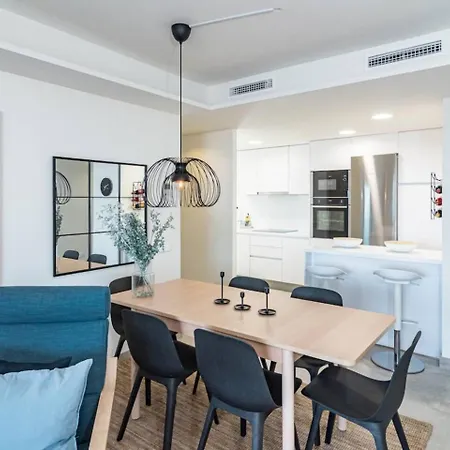 Apartment Inf26h- Comfortable And Spacious