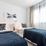 Inf26h- Comfortable And Spacious *