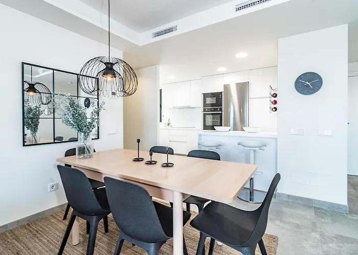 Inf26h- Comfortable And Spacious Apartment